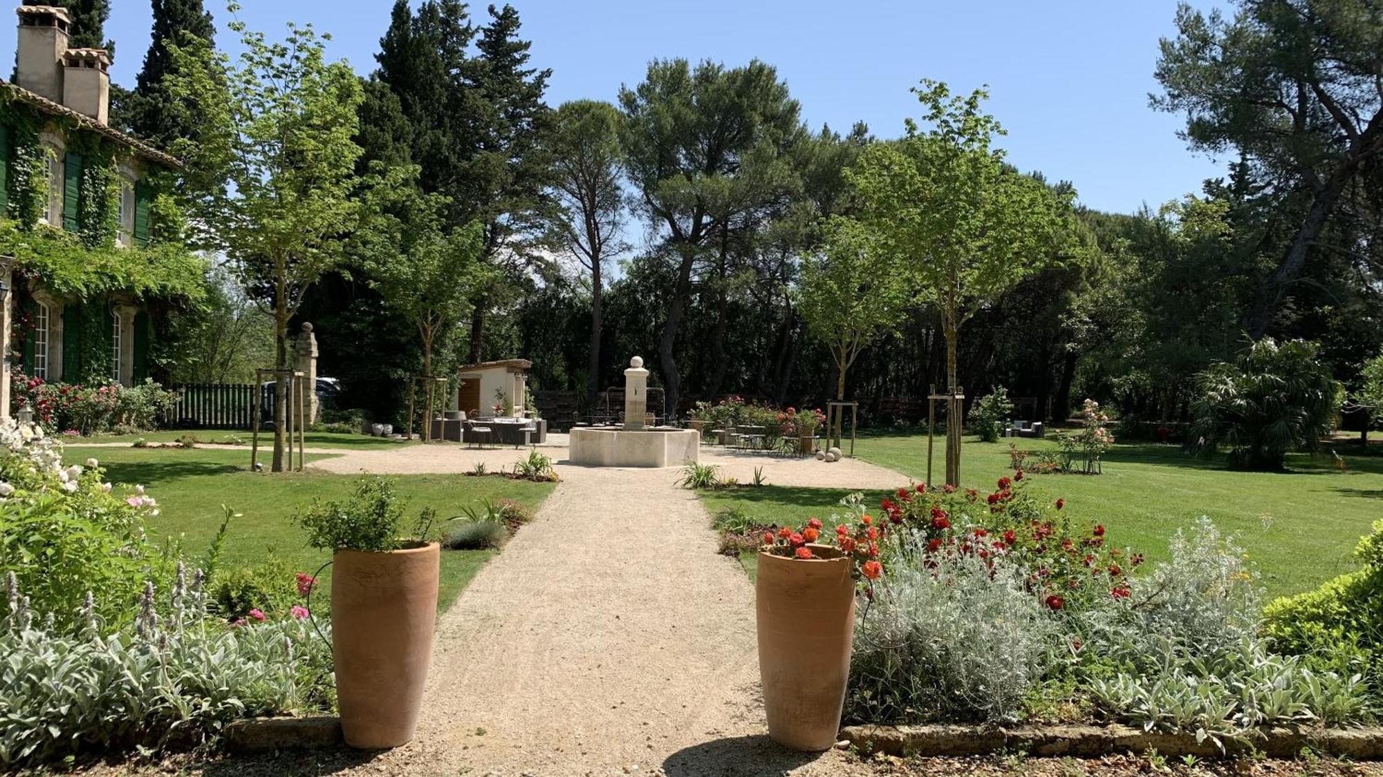 Domaine De Rhodes B&B Avignon Eksteriør bilde