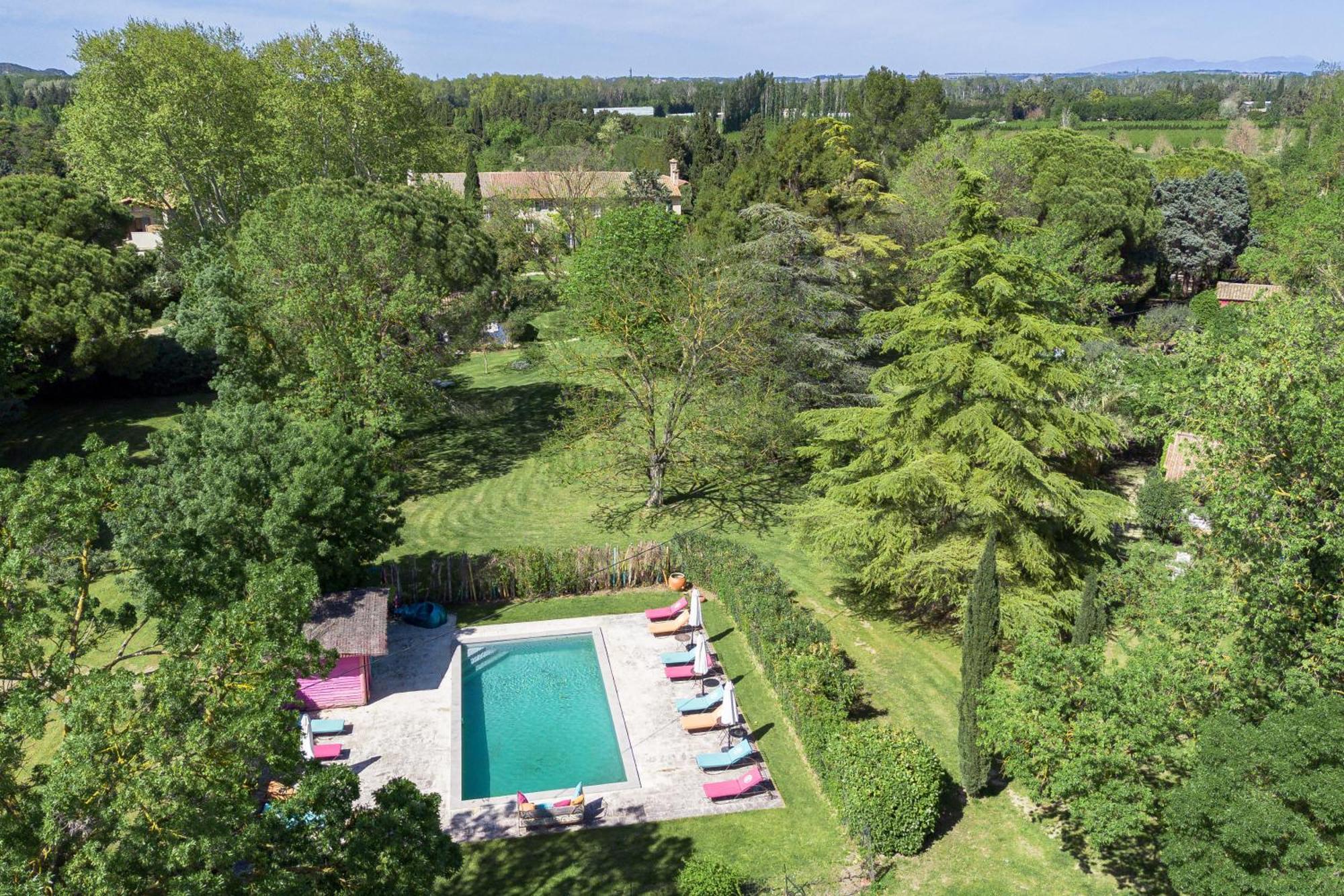 Domaine De Rhodes B&B Avignon Eksteriør bilde