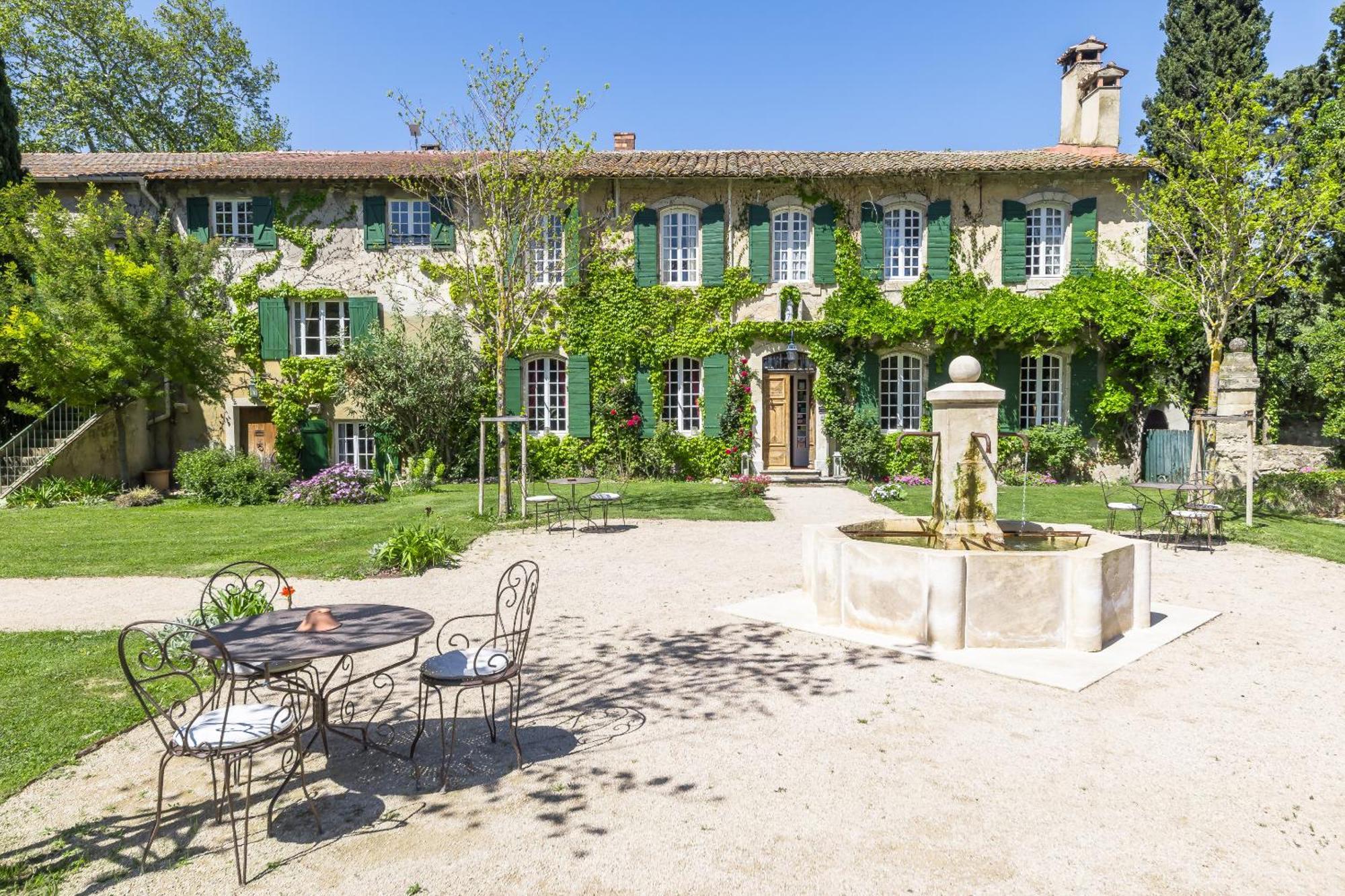 Domaine De Rhodes B&B Avignon Eksteriør bilde