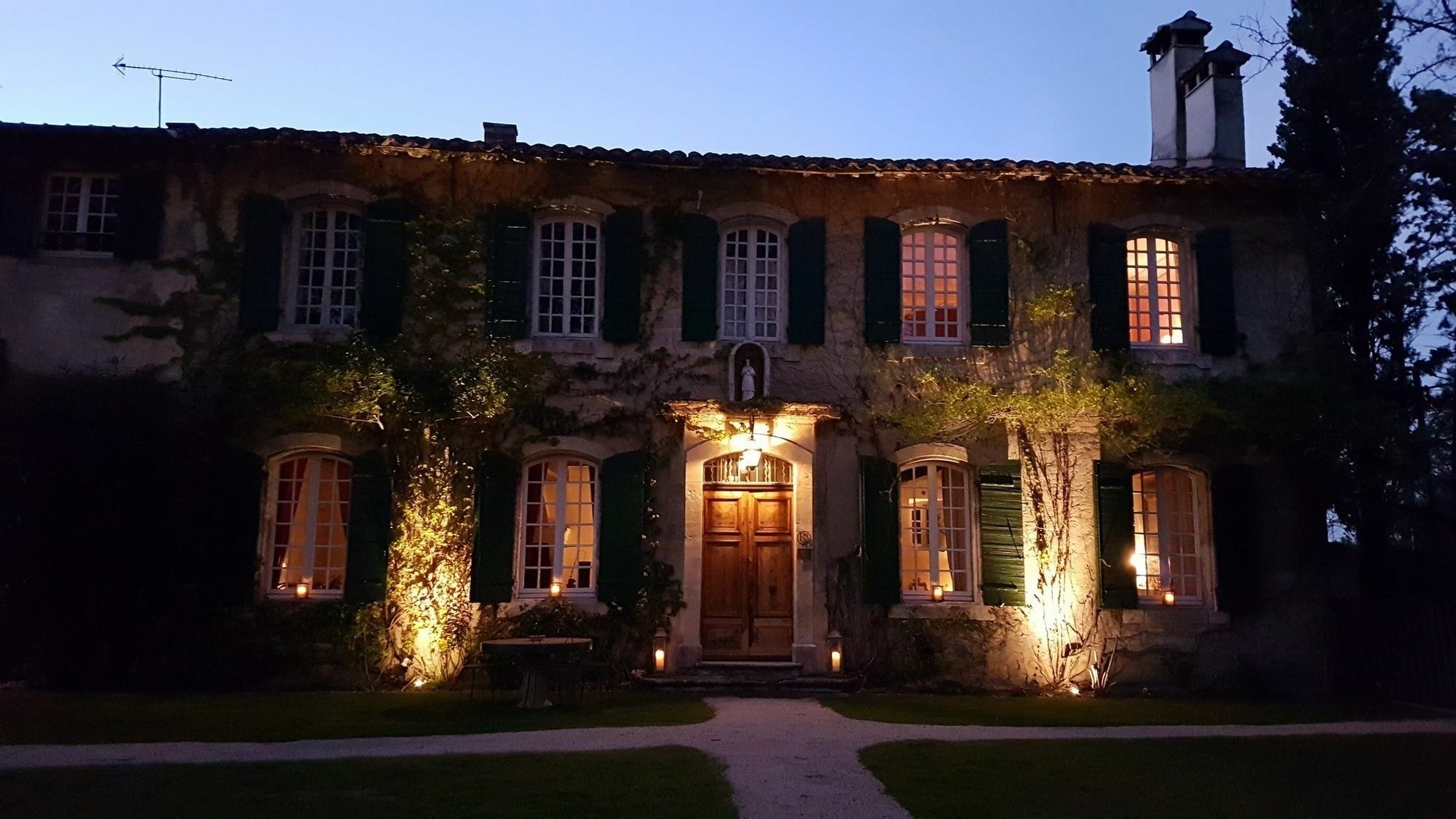 Domaine De Rhodes B&B Avignon Eksteriør bilde
